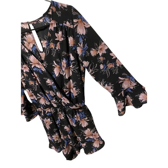 One Clothing Floral Romper Small Black Purple Ruffle Hem Long Sleeve Indie Boho - Picture 3 of 7